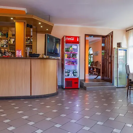 бриз Hotel