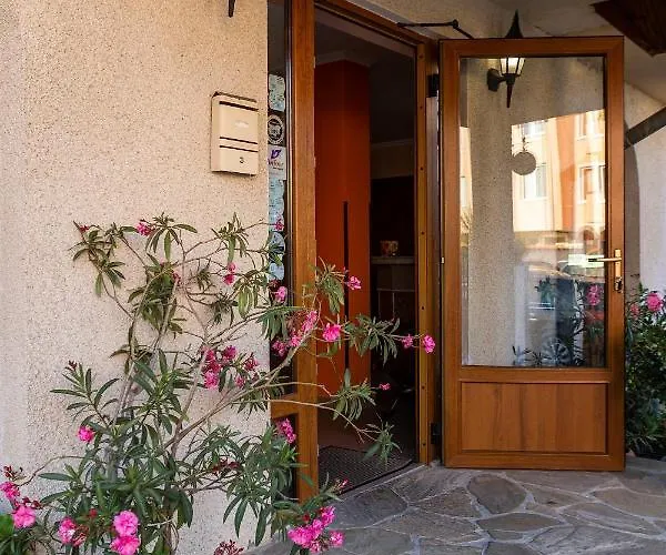 Готель бриз Китен